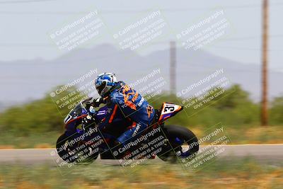 media/Apr-30-2023-CRA (Sun) [[020fcf5d43]]/Race 2-600 Expert Supersport/